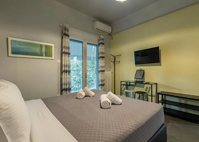 Ruby \' S Best Acropolis Apartment
